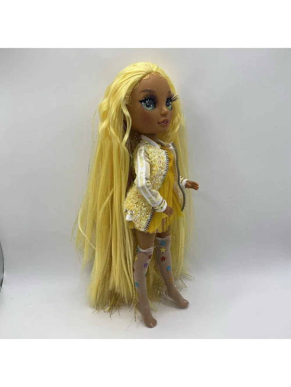 Rainbow High Sunny Madison Doll  No Shoes B19